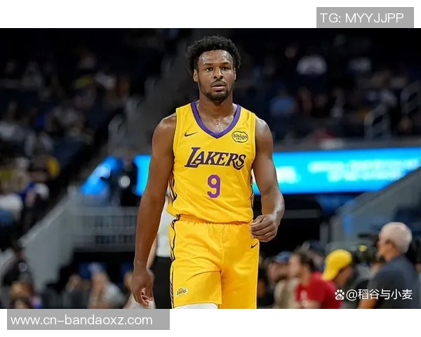 南湾湖人战胜圣克鲁兹勇士布朗尼贡献全能表现阿杜稳定发挥助队取胜